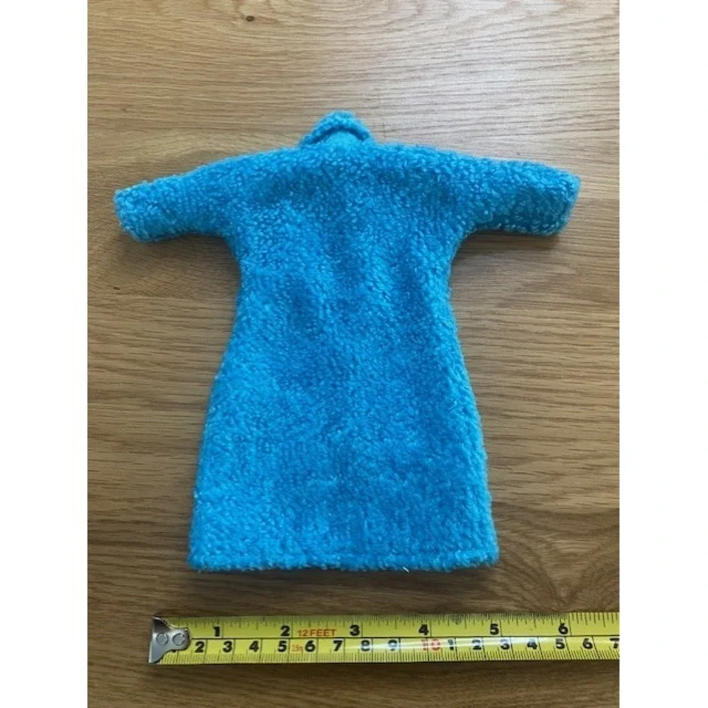 Barbie vibrant blue